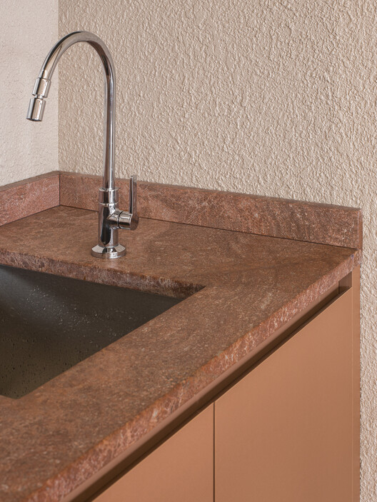 Marcia Leal Hair Studio / Sarturi Gumz Arquitetos Marcia Leal Hair Studio / Sarturi Gumz Arquitetos - Interior Photography, Bathroom, Sink, Countertop