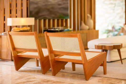 Casa Maré / Sonne Müller Arquitetos - Fotografia de Interiores, Sala de Jantar, Madeira, Cadeira