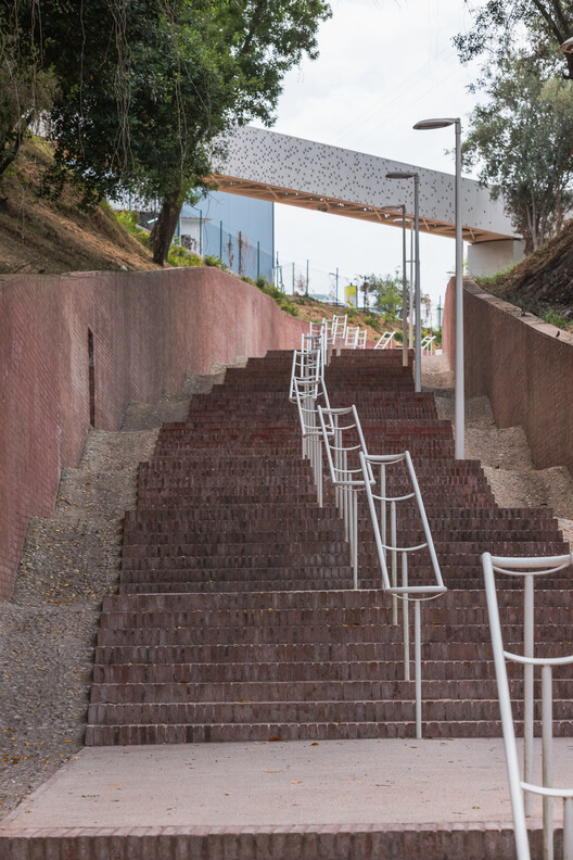 Universal Accessibility  - Coruche / CVDB arquitectos + HAHA Arquitectura Paisagista - Exterior Photography, Stairs, Handrail