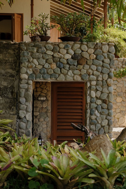 The Margaritas House  / Trópico Arquitectura - Exterior Photography, Garden