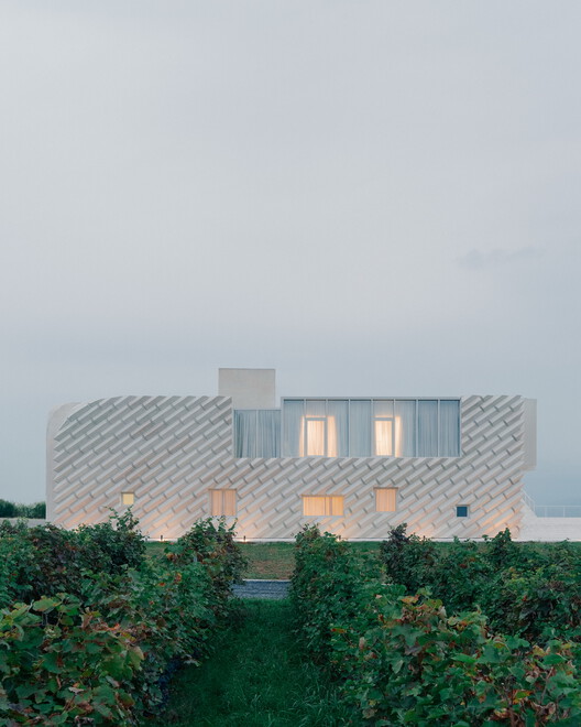Bodega Vachnadziani / Laboratorio de Arquitectura #3 - Fotografía Exterior