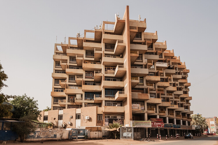 Architecture as Nation-Building: Modernism and Independence in Africa - More Images