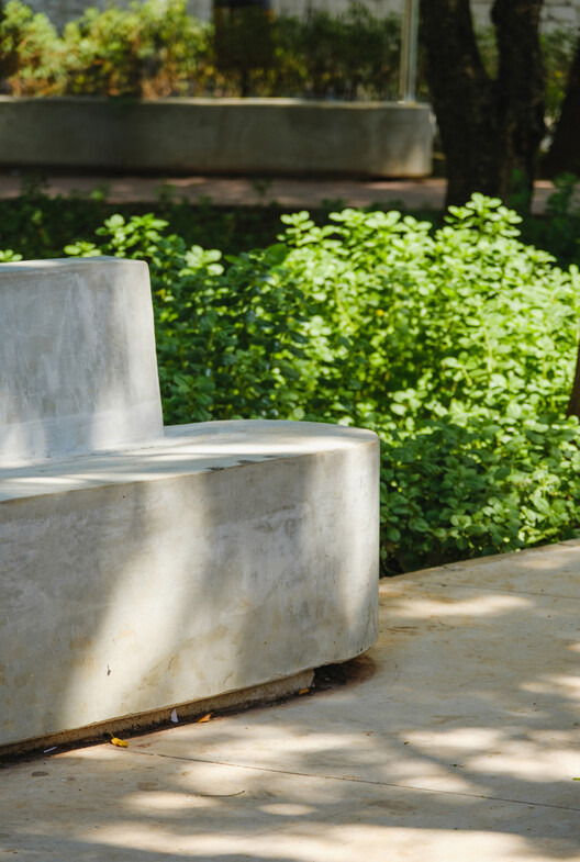 Mashiach Now Square / Natureza Urbana - Image 14 of 28