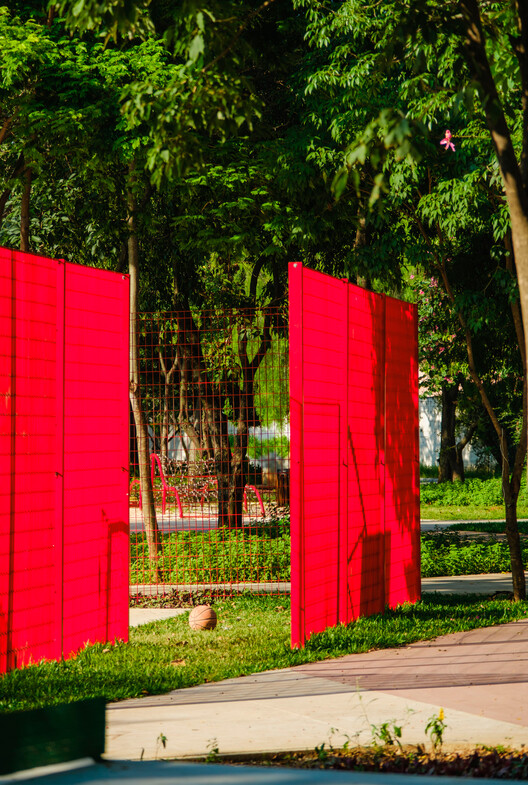 Mashiach Now Square / Natureza Urbana - Image 18 of 28