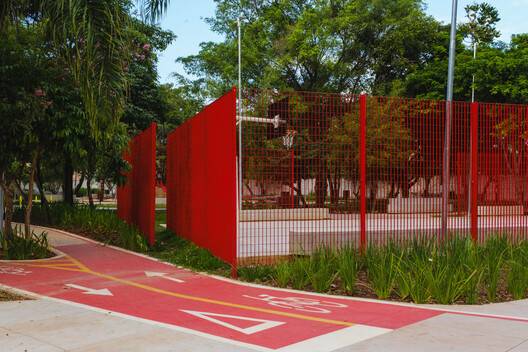 Mashiach Now Square / Natureza Urbana - Image 15 of 28