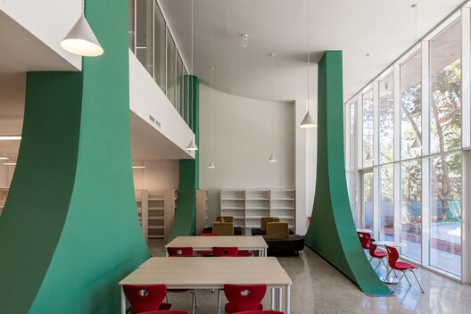 Angela Merkel School / Commonsense Studio - Interior Photography, Chair