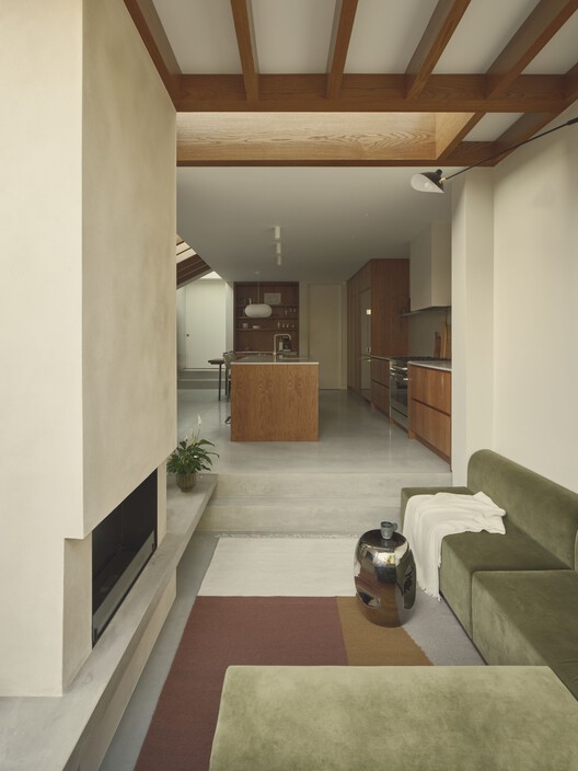 Loggia House / House of EM - Interior Photography, Wood, Lighting, Table