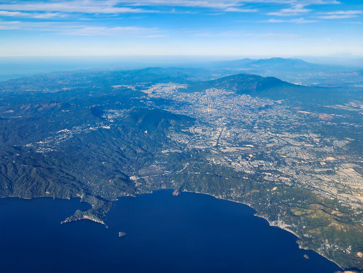 Urban Transformation of San Salvador: Contemporary Placemaking in Central America - Image 2 of 10