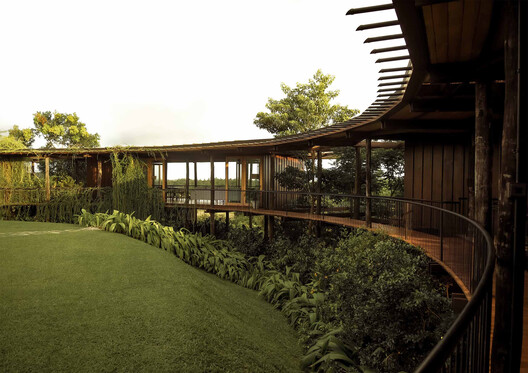 Round House Estate Bungalow at Ahangama / Narein Perera - Image 7 of 22