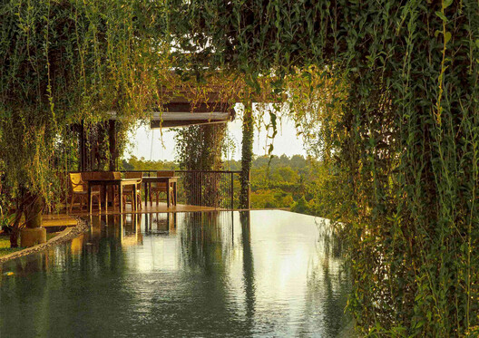 Round House Estate Bungalow at Ahangama / Narein Perera - Image 15 of 22