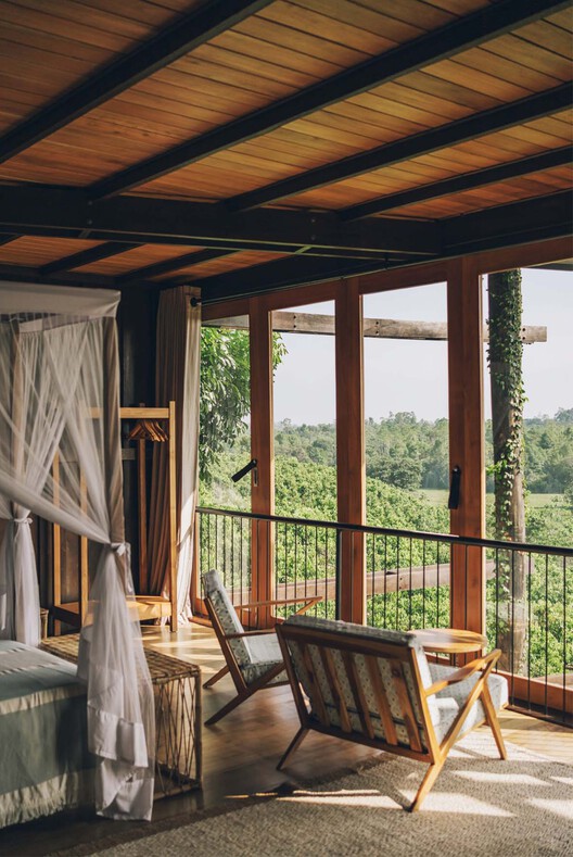 Round House Estate Bungalow at Ahangama / Narein Perera - Interior Photography, Wood, Balcony, Deck