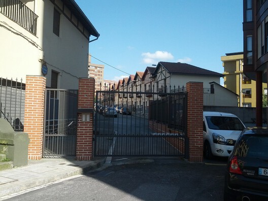 Security as Script: Inside the Architecture of Gated Living - Image 3 of 7