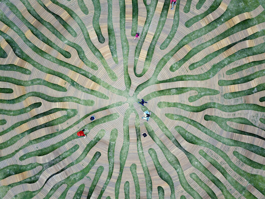 Designing With Living Systems: Discover the Works of Yong Ju Lee Architecture Designing With Living Systems: Discover the Works of Yong Ju Lee Architecture - Image 8 of 26