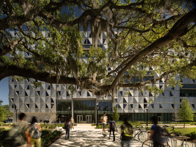 Florida Üniversitesi - Malachowsky Veri Bilimi ve Bilgi Teknolojisi Binası / Bohlin Cywinksi Jackson - Dış Mekan Fotoğrafçılığı