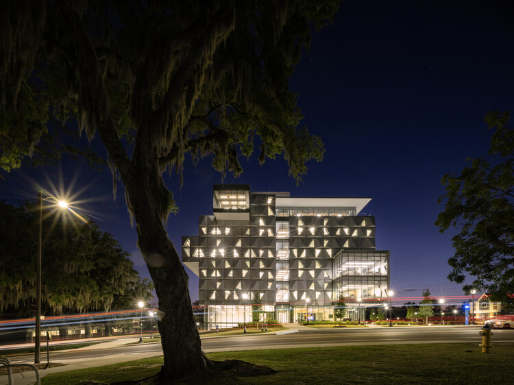 Florida Üniversitesi - Malachowsky Veri Bilimi ve Bilgi Teknolojisi Binası / Bohlin Cywinksi Jackson - Dış Mekan Fotoğrafçılığı