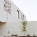 Parede Townhouses / extrastudio - Housing