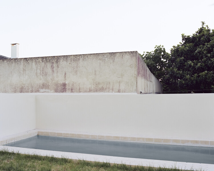 Edifício Residencial Parede Townhouses / extrastudio - Imagem 6 de 22
