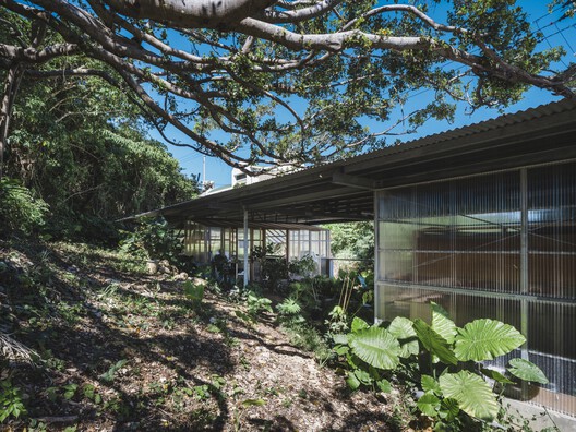 Studio In Gushichan / Studio Cochi Architects - Image 18 of 38