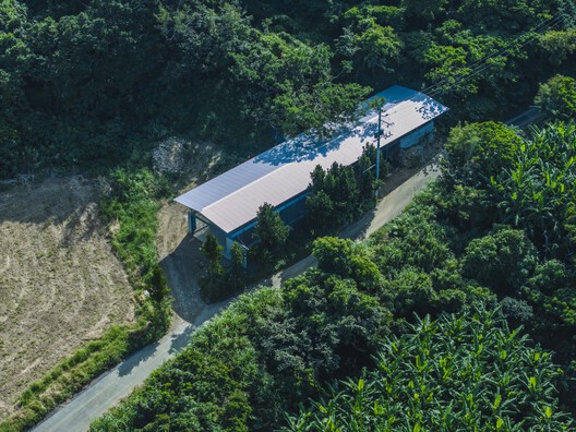 Studio In Gushichan / Studio Cochi Architects - Exterior Photography, Forest