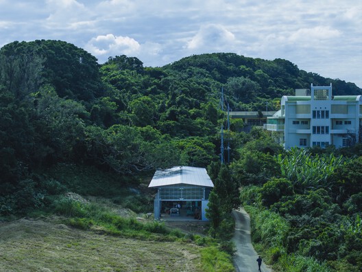 Studio In Gushichan / Studio Cochi Architects - Exterior Photography