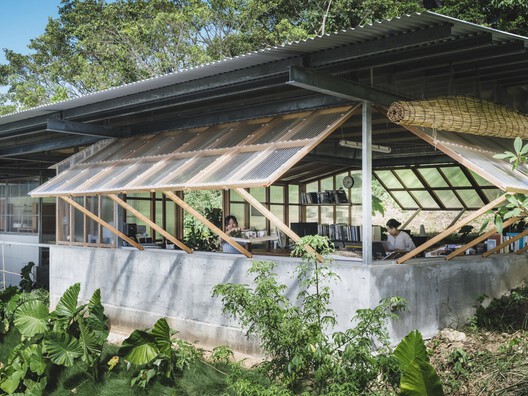 Studio In Gushichan / Studio Cochi Architects - Image 23 of 38