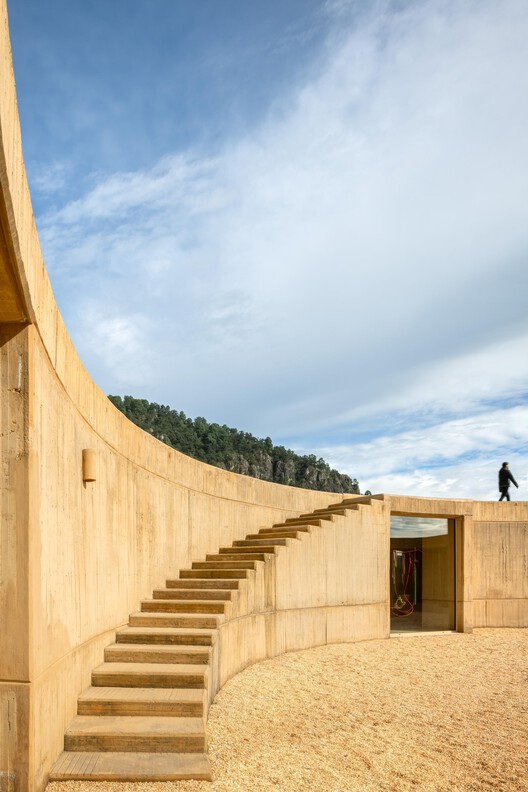 Casa 720° / Fernanda Canales - Imagen 11 de 25