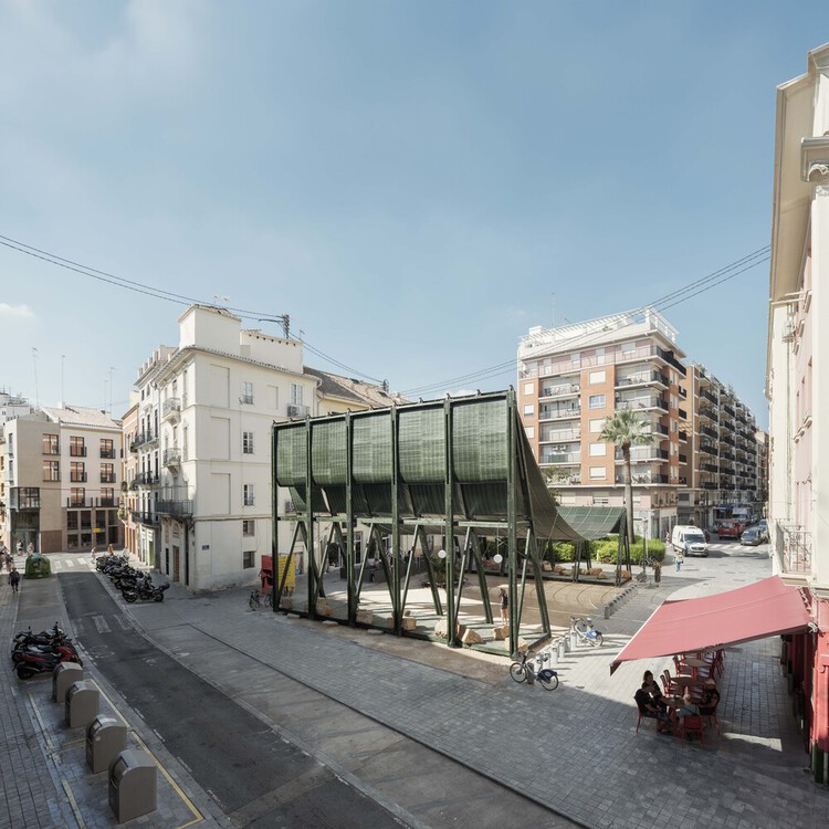 How Cities Design Public Life in the Shade - Featured Image