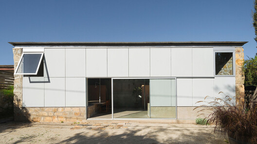 Environmental Comfort as an Interior Condition in South American Architecture - Image 14 of 17