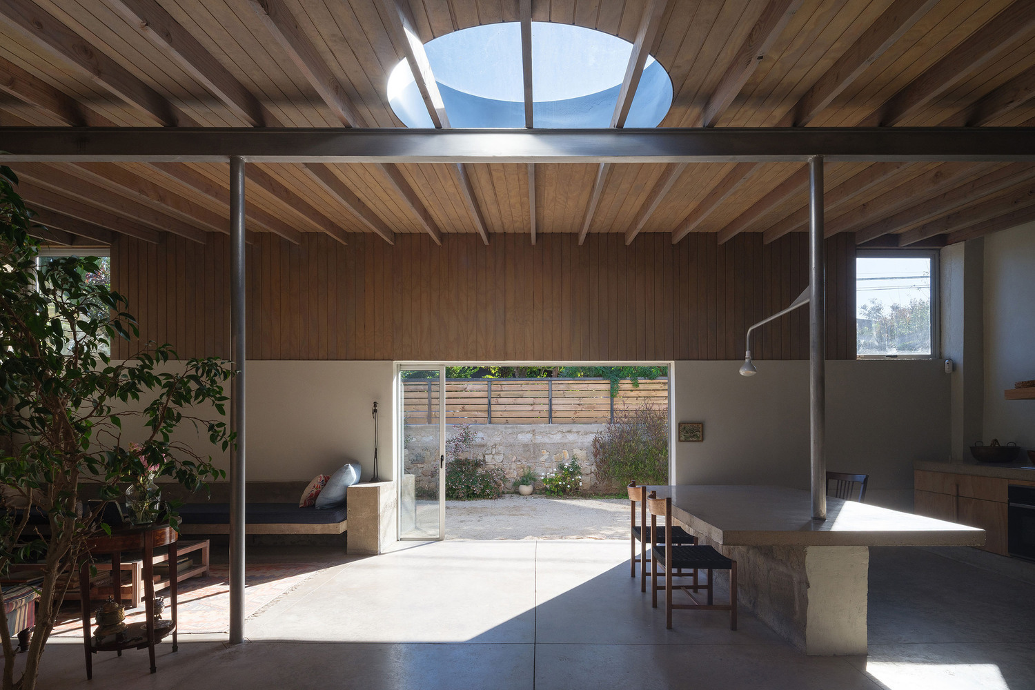 Environmental Comfort as an Interior Condition in South American Architecture