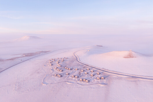 Volcano-In Hotel of Arrivals / PLAT ASIA - Image 9 of 35