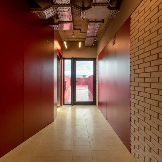 Ventura Terra University Residence - University of Lisbon / CVDB arquitectos - Image 14 of 37