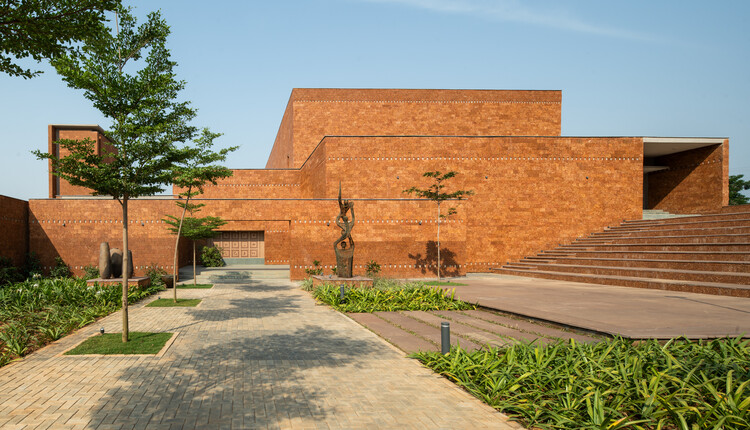 Bagchi Karunashraya Palliative Care Center / Mindspace - Healthcare Architecture