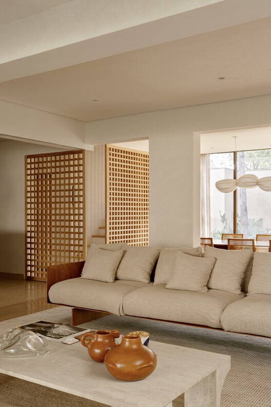 Casa Alto de Pinheiros / Terra Arquitetura - Fotografía interior, Sala de estar, Madera, Sillones, Sillas