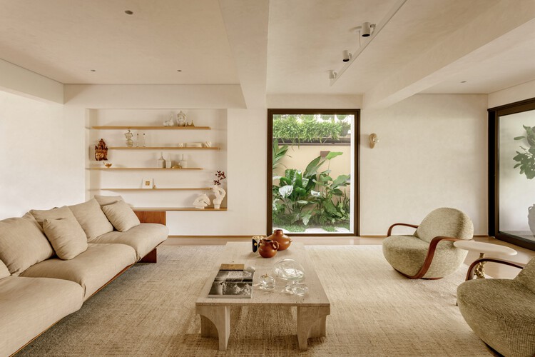 Casa Alto de Pinheiros / Terra Arquitetura - fotografía de interiores, salón, madera, sillón, iluminación