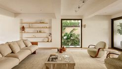 Casa Alto de Pinheiros / Terra Arquitetura