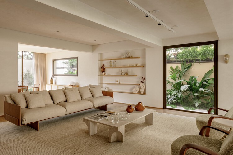 Casa Alto de Pinheiros / Terra Arquitetura - Fotografia de Interiores, Sala de Estar, Madeira, Sofá