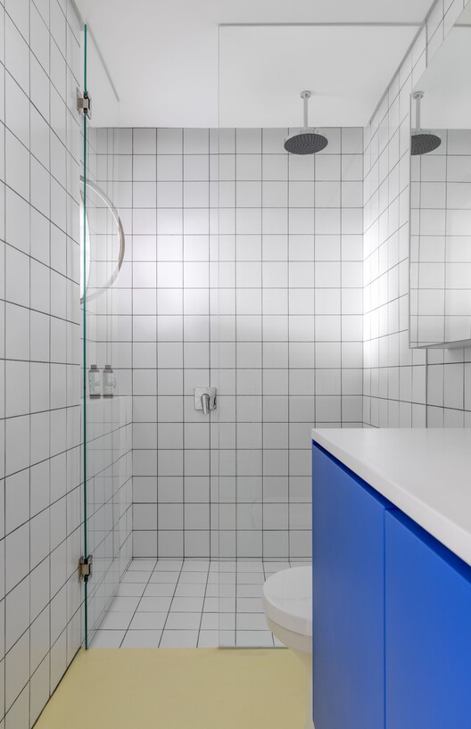 Apartamento Piracema / Nommo Arquitetos + BOSCARDIN CORSI - Fotografía interior, Baño, Vidrio, Tarjas, Duchas