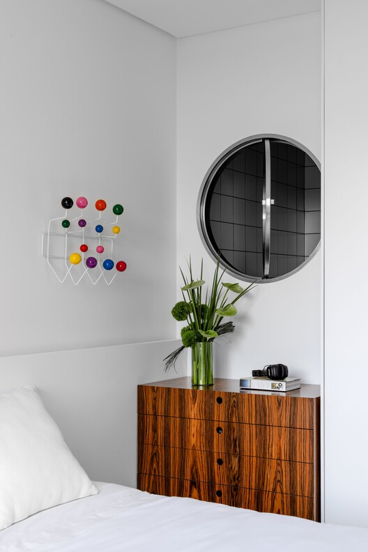 Apartamento Piracema / Nommo Arquitetos + BOSCARDIN CORSI - Fotografía interior, Iluminación, Dormitorio, Camas