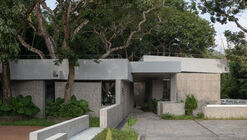 Noon Repose Pavilion / CLAB Architects