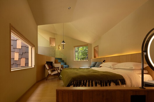 Cat House / Jumping House Lab Cat House / Jumping House Lab - Interior Photography, Bedroom, Wood, Lighting, Bed