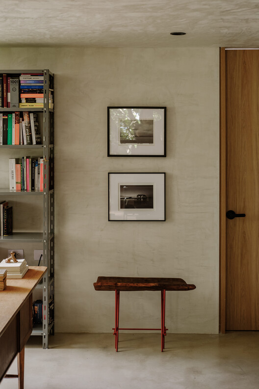 Apartamento bosque/arquitectura tropical - fotografía de interiores, armario, madera