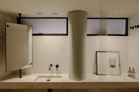 Forest Apartment / Trópico Arquitectura - Interior Photography, Bathroom, Lighting, Sink, Glass