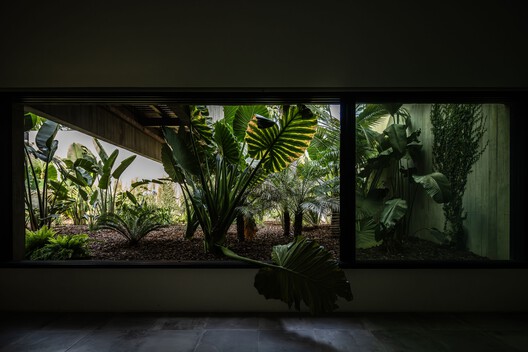 House Colinas / Atelier Data House Colinas / Atelier Data - Exterior Photography