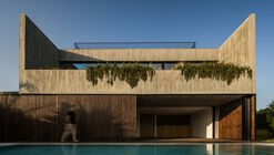 House Colinas / Atelier Data
