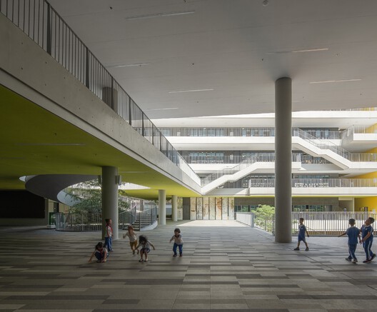 Escola Futian Lvzhou Shenzhen / CCDI Dongxiying Studio - Fotografia de Interiores