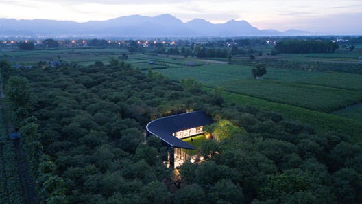 Cafe. MADA in the Little Garden  / BodinChapa Architects - Image 5 of 26