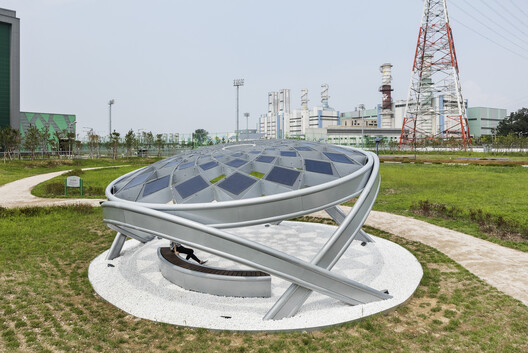 On the International Day for Clean Energy: How Local Initiatives Respond to the Spatial Impacts of Energy Production - Image 9 of 12