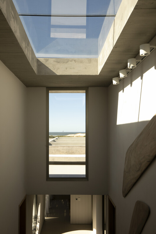 Casa Ignacia / av group. - Fotografía interior, Madera