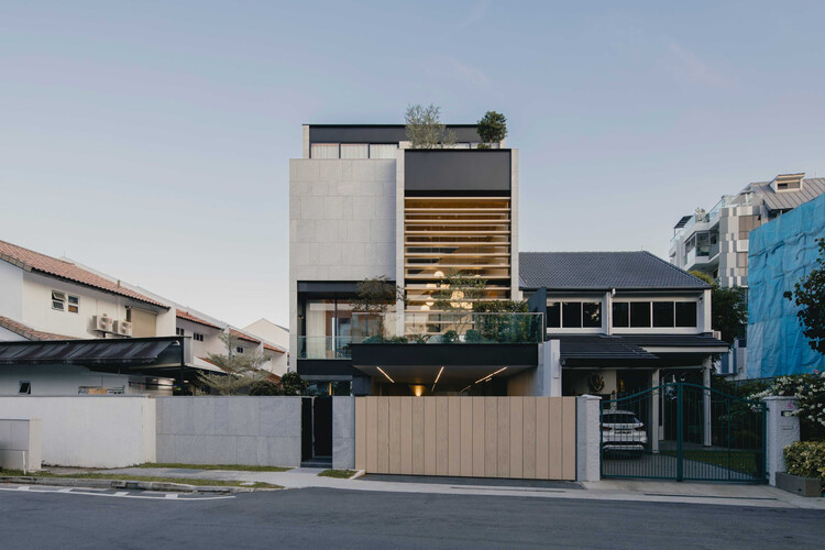 Halcyon House / Ming Architects - Houses