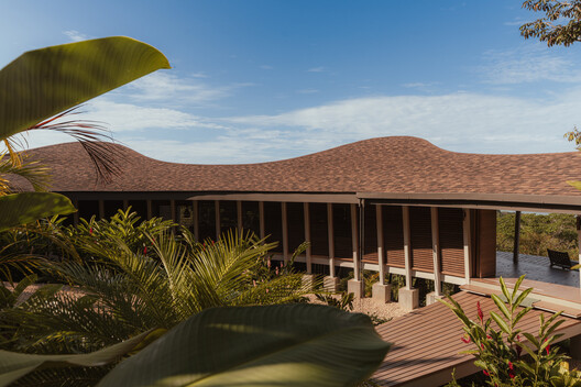 Ojo de Nila House / Studio Saxe - Exterior Photography